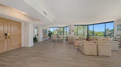 PRICE REDUCED! This beautifully furnished, move-in-ready