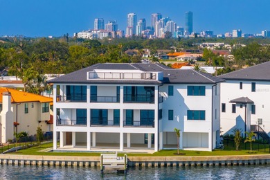 Stunning Venetian Isles new construction waterfront luxury