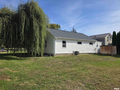 Large 1 bedroom home with nice sized lot. Extra room for a