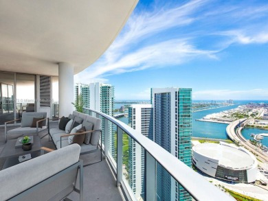 Spectacular 4 bedroom, 5 bathroom penthouse unit with an