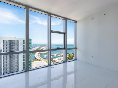 Spectacular 4 bedroom, 5 bathroom penthouse unit with an