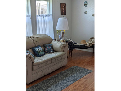 Must see, well maintained, partially furnished 3 bedrooms, 2