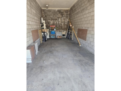 Awesome location! Walk to restaurants, Rotary Park (lakeside)