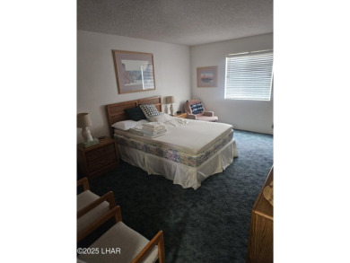 Awesome location! Walk to restaurants, Rotary Park (lakeside)