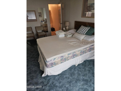 Awesome location! Walk to restaurants, Rotary Park (lakeside)