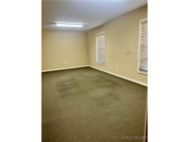 PRIME LOCATION AND OFFICE BUILDING !! Built AND only occupied by