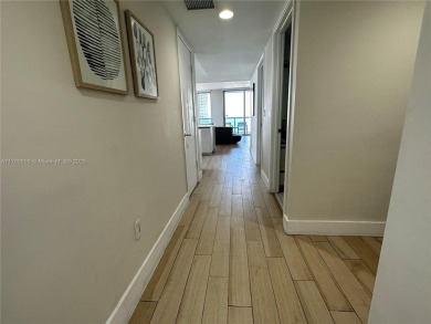 WATERFRONT CONDO -  & SHORT-TERM RENTAL. 3-bedroom, 3-bathroom