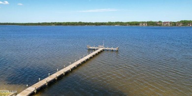 On Lake Powell- It is Florida's largest dune lake. Two Pools