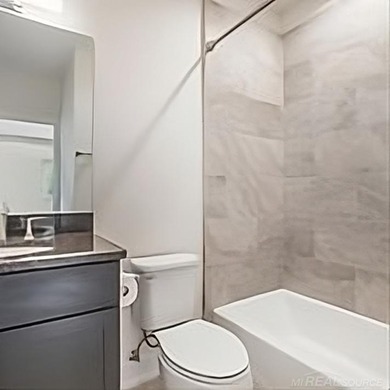 Enjoy this urban space in one of the best locations in downtown