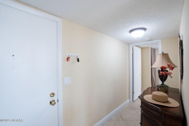 Rarely available 3rd floor, corner, southeast-facing condo with