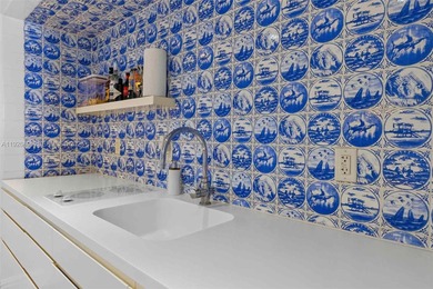 One large bedroom unit with Panoramic sunrise views over the Bay