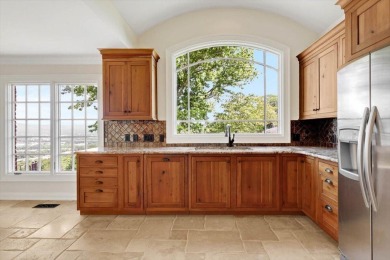 Perched atop Chattanooga's Iconic Missionary Ridge, 312 N Crest