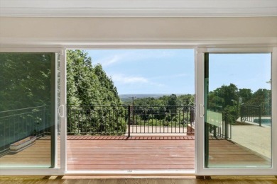 Perched atop Chattanooga's Iconic Missionary Ridge, 312 N Crest