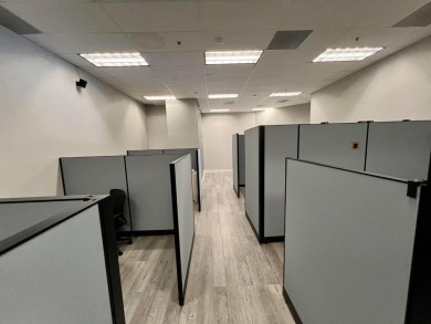 Prime Commercial Building For Sale. Located in the heart of San