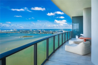 Best priced Penthouse in One Paraiso by Piero Lissoni. Steps