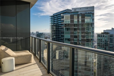 Best priced Penthouse in One Paraiso by Piero Lissoni. Steps