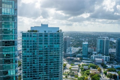 Best priced Penthouse in One Paraiso by Piero Lissoni. Steps