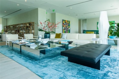 Best priced Penthouse in One Paraiso by Piero Lissoni. Steps