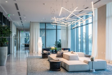 Best priced Penthouse in One Paraiso by Piero Lissoni. Steps