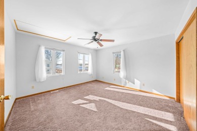 This commercial real estate property comprises a three-unit