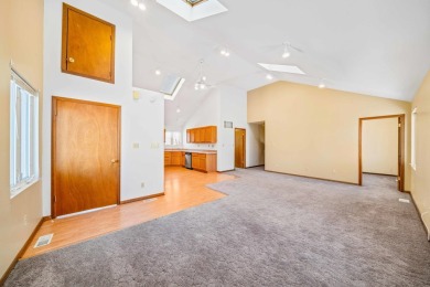 This commercial real estate property comprises a three-unit