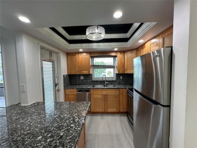 Beautiful 2BD/2BA co-op located just minutes from the beach in