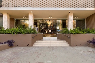 Welcome to the Majorca, located in the heart of historic Hancock