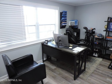 Great Commercial property high traffic Dunn Avepletely remodeled