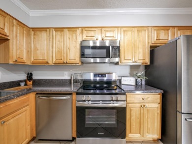 Looking for a condo with amazings views of the city under $300