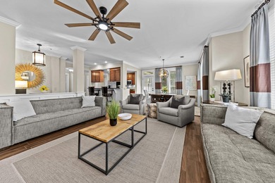 This wonderful condo is situated in the heart of Reynold's Lake