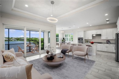 Stunning Coach Home in Azure at Hacienda Lakes!

Welcome to