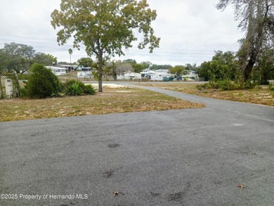 Take a look at this charming, move-in ready, manufactured home