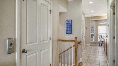 Wonderful Gulf-to-Bay complex on Anna Maria Island. Furnished