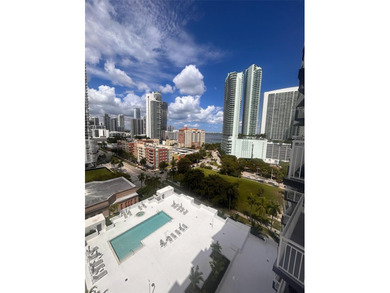 Amazing opportunity in Edgewater!! Beautiful apartment featuring