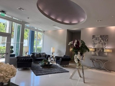 Amazing opportunity in Edgewater!! Beautiful apartment featuring