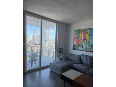 Amazing opportunity in Edgewater!! Beautiful apartment featuring