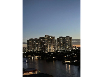 Beautifully & luxury renovated fully furnished ultra-modern 2