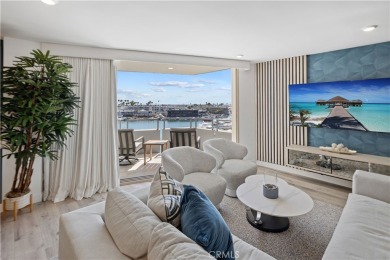 Lock and Go, Turn-key waterfront luxury! This is the Newport