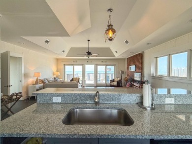 This charming ground level house on St. George Island offers the