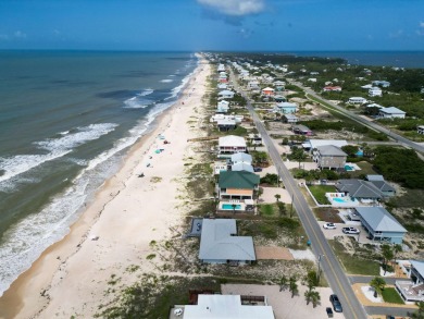 This charming ground level house on St. George Island offers the