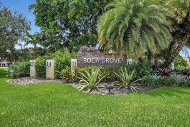 Enjoy the Florida lifestyle in this gorgeous 1st-floor condo in