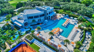 Enjoy the Florida lifestyle in this gorgeous 1st-floor condo in