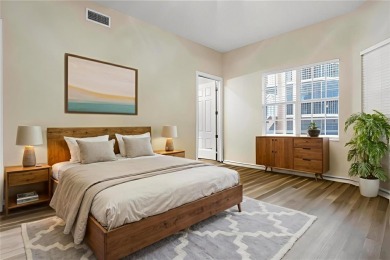 One or more photo(s) has been virtually staged. Waterfront