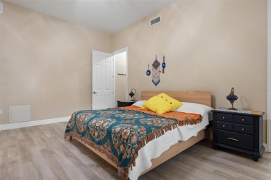 One or more photo(s) has been virtually staged. Waterfront