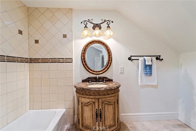 Newly listed Modern Serenity in the De Luz Hills

Welcome to