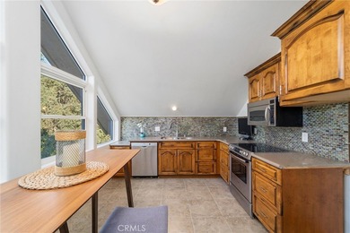 Newly listed Modern Serenity in the De Luz Hills

Welcome to