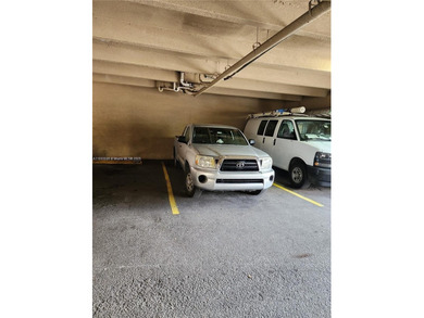 Fantastic investment opportunity in the heart of West Hialeah