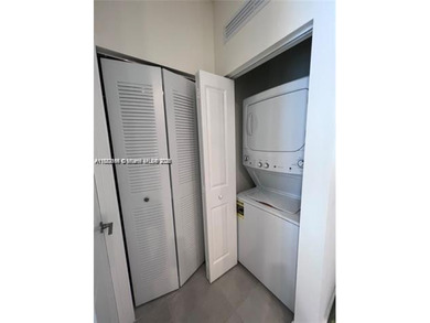 Beautiful and confortable apartment , New Construction 2022;