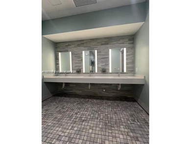 Beautiful and confortable apartment , New Construction 2022;