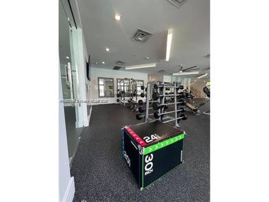 Beautiful and confortable apartment , New Construction 2022;